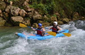 Kayaking on the Rio Bueno